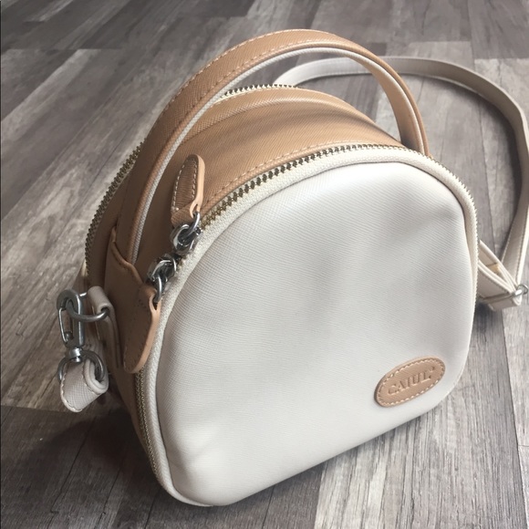 Handbags - 🛑CLEARANCE🛑Caiul Beige Instax Camera bag